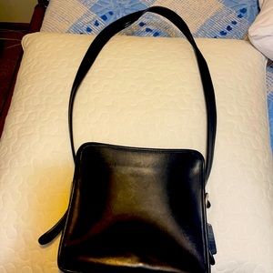 Black leather vintage Coach bag